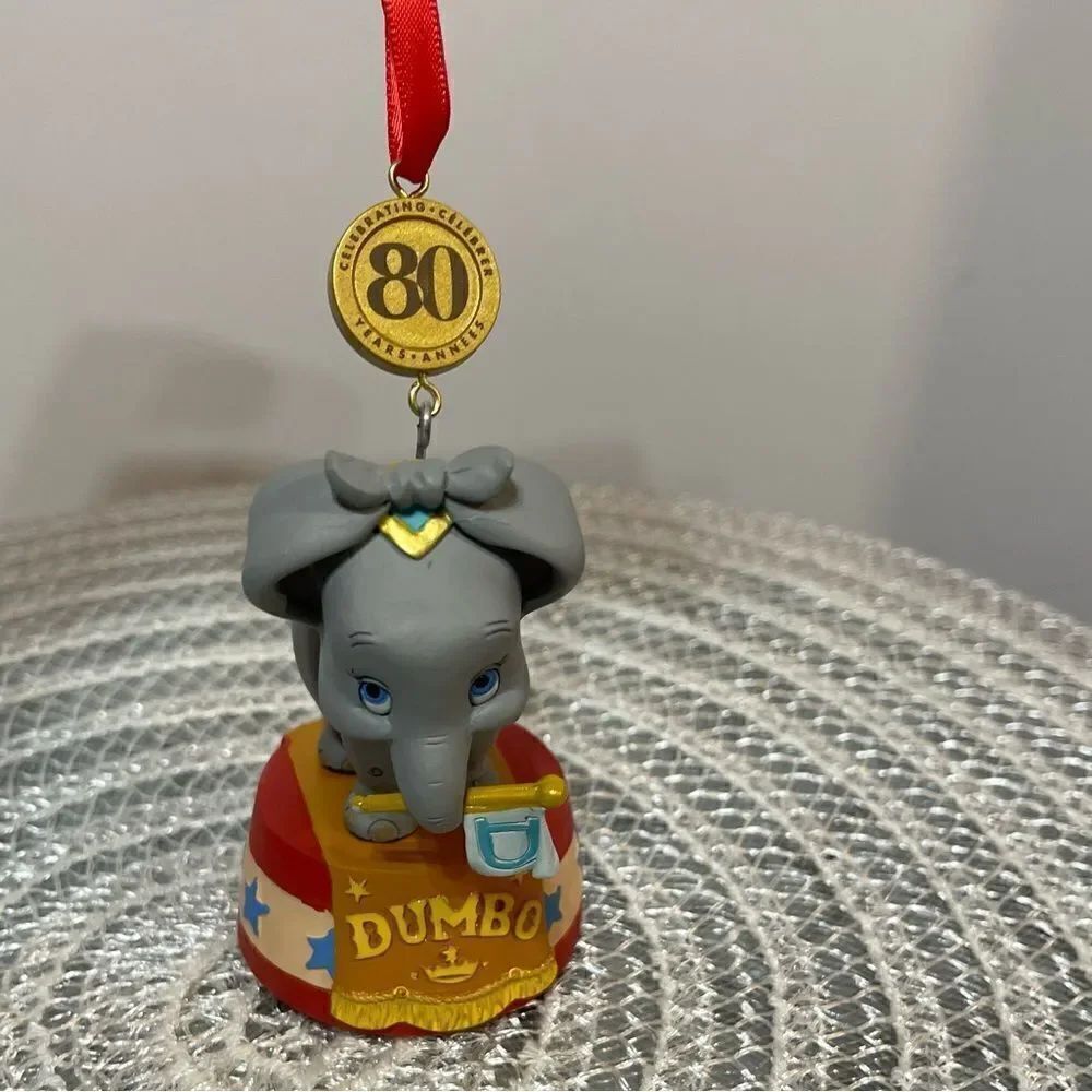 Disney Dumbo Sketchbook Ornament 80th Anniversary NWT